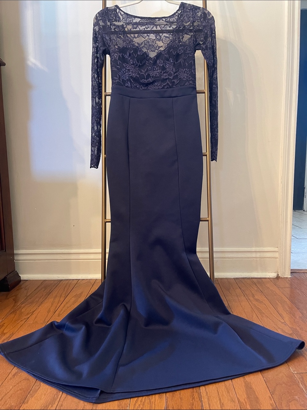 Navy Long-Sleeve Lace Bodice Mermaid Gown